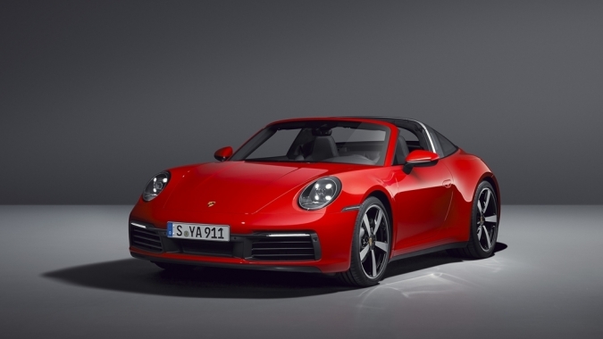 Porsche 911 Targa ra mắt, công suất 380 - 445 mã lực