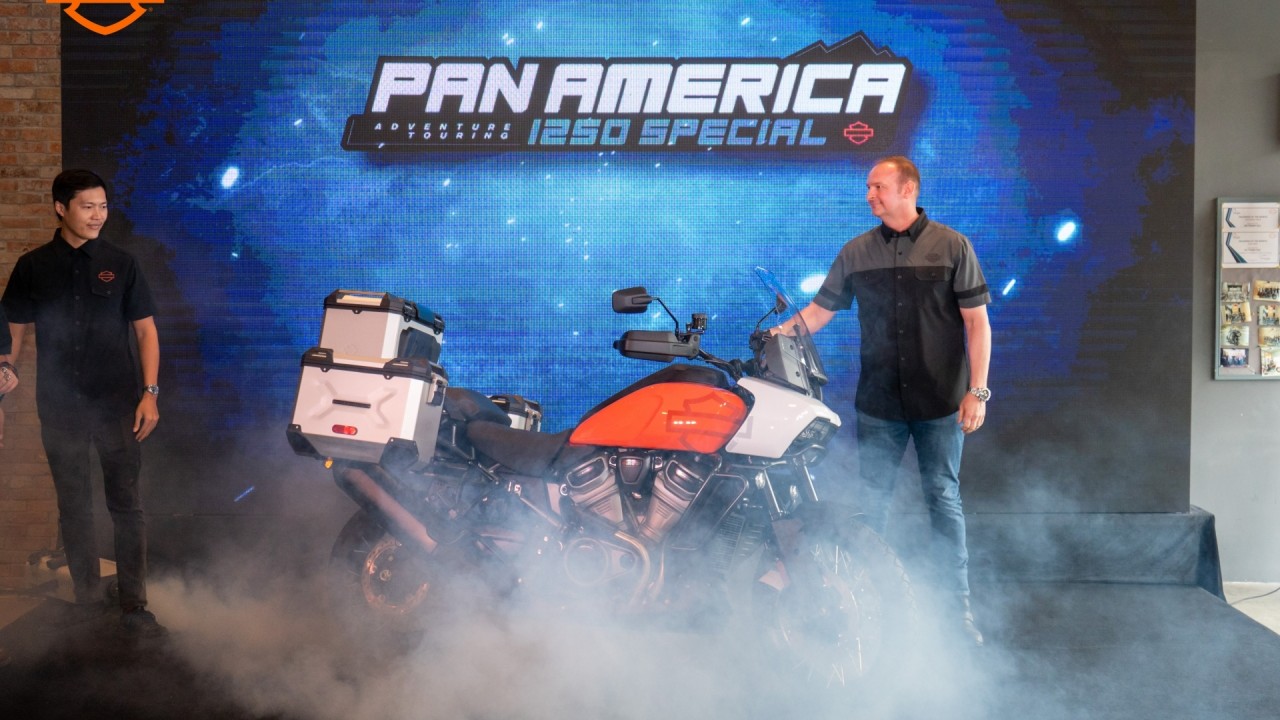 Mô tô Harley-Davidson Pan America ra mắt giá xấp xỉ 900 triệu đồng