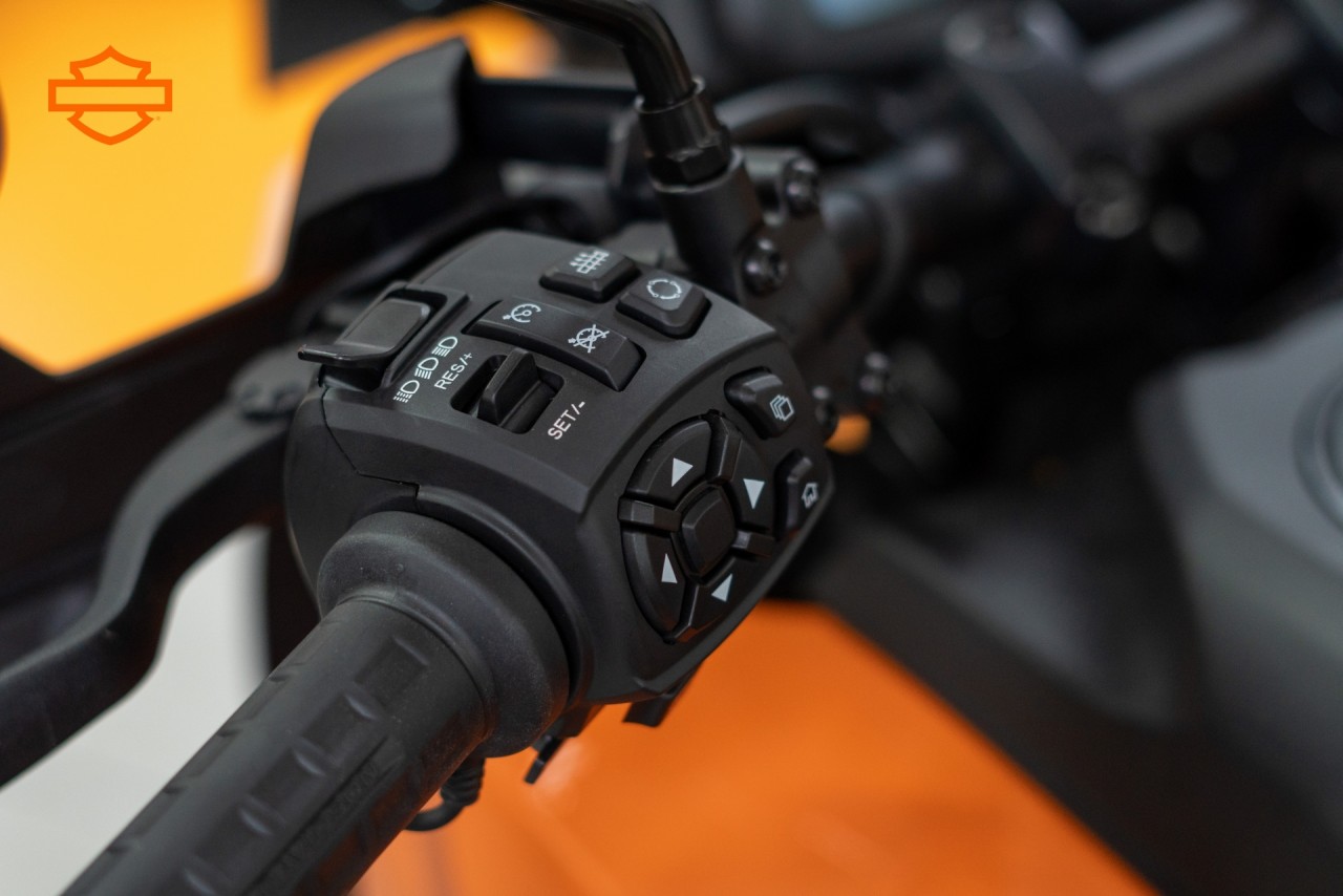 Mô tô Harley-Davidson Pan America ra mắt giá xấp xỉ 900 triệu đồng Mô tô Harley Davidson Pan America ra mắt giá xấp xỉ 900 triệu đồng