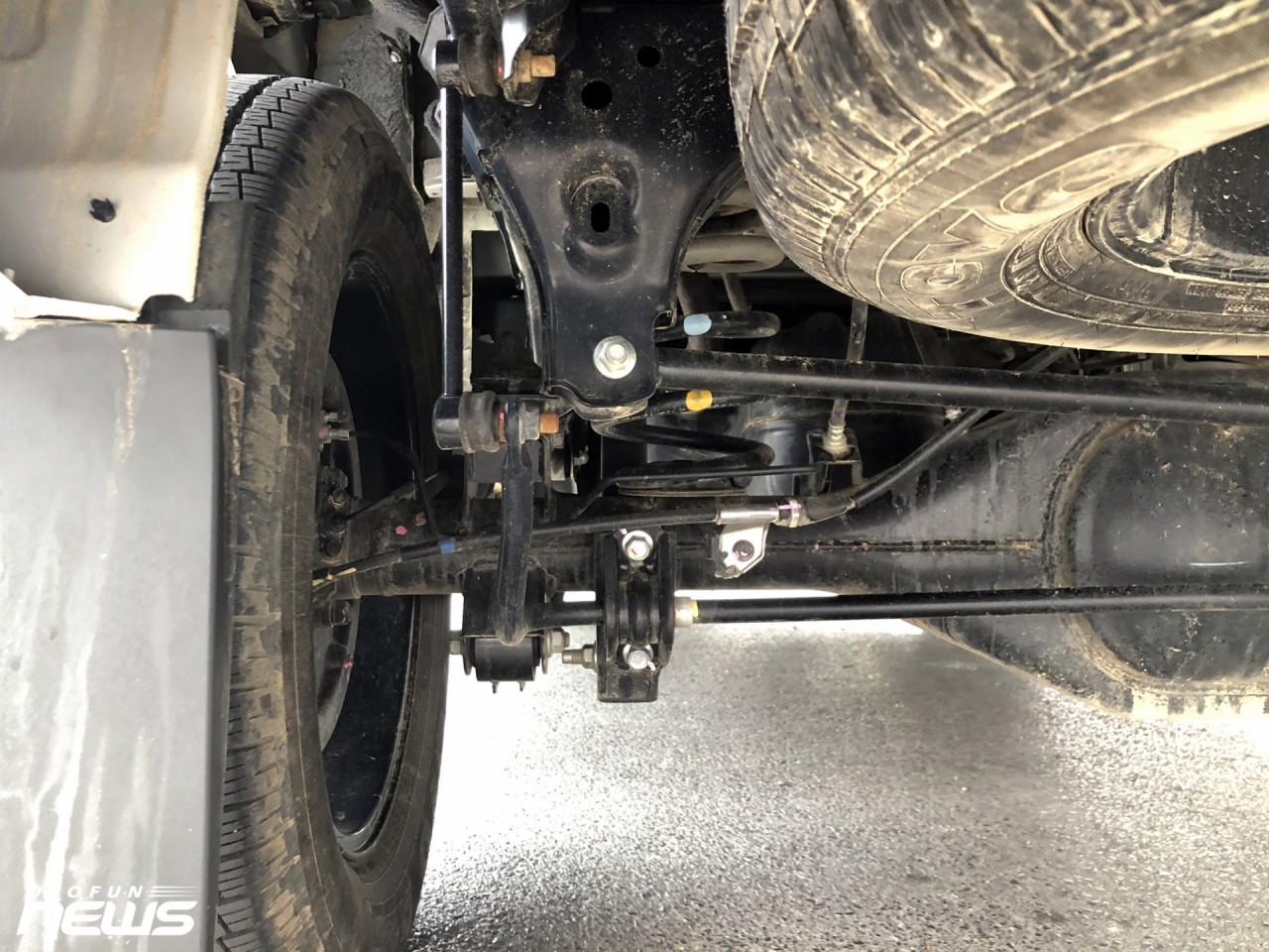 Hình thực tế Nissan Navara mới ra mắt ngoài đời thực