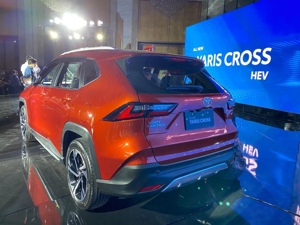 Toyota Yaris Cross ngụy trang xuất hiện tại Việt Nam