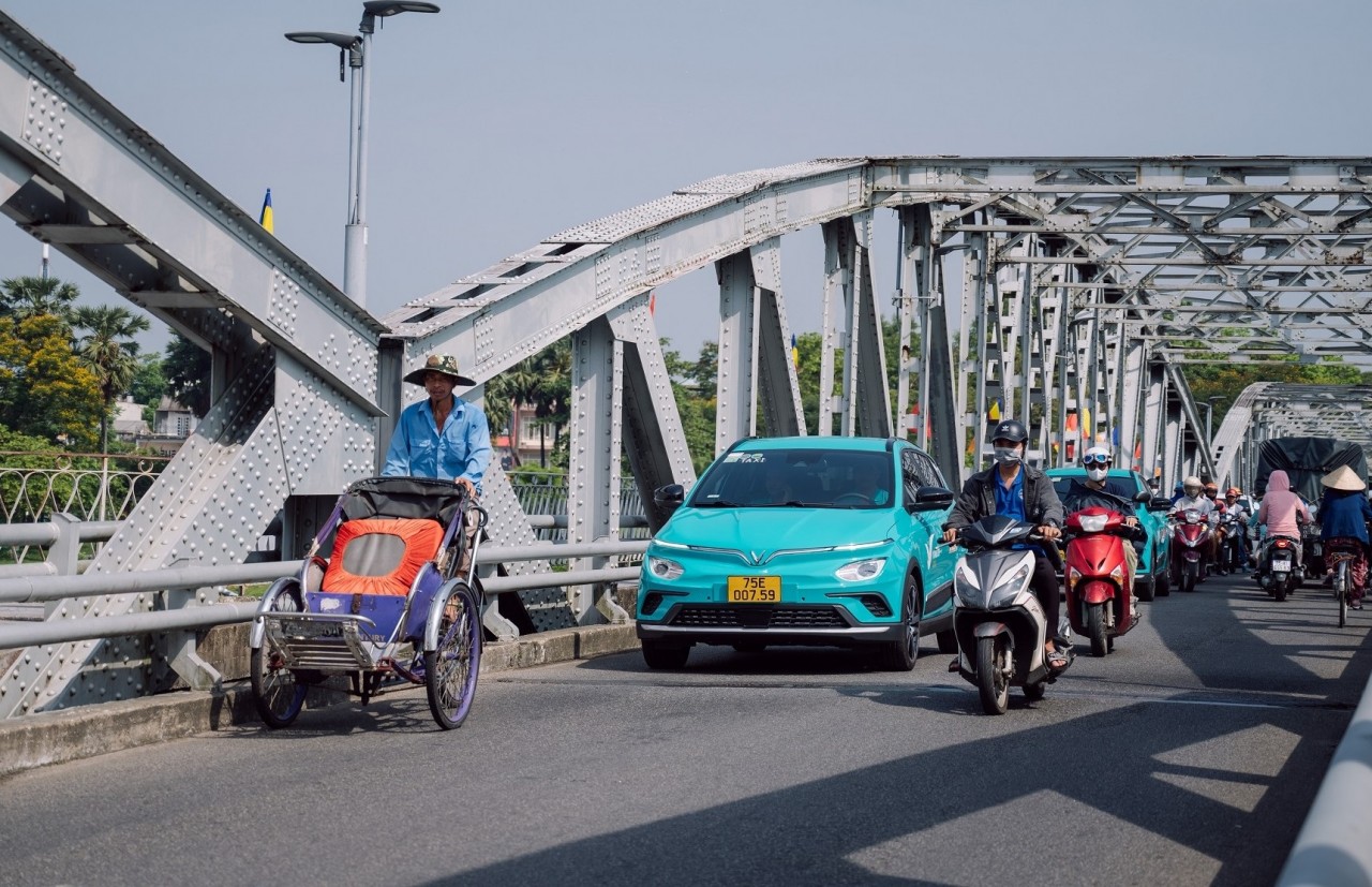 Taxi điện Xanh SM có mặt tại Huế, giảm 50% giá cước
