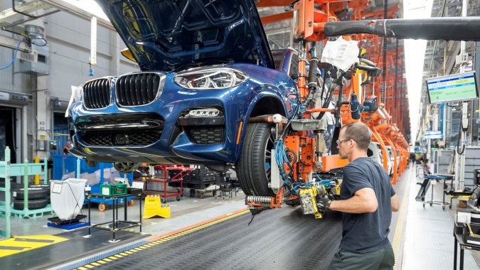 Tập đoàn BMW cắt giảm 5.000 nhân viên hậu Covid-19