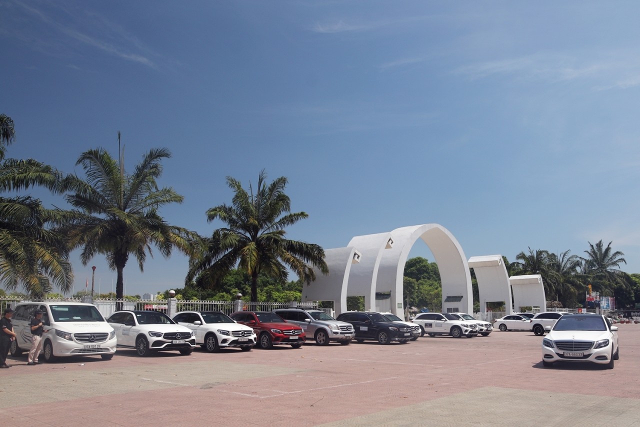 thanh lap clb mercedes benz nghe tinh