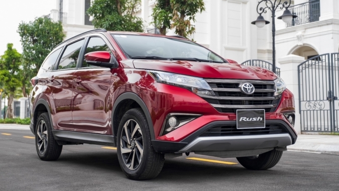 Tăng tiện nghi và ưu đãi cho khách hàng mua xe Toyota Rush