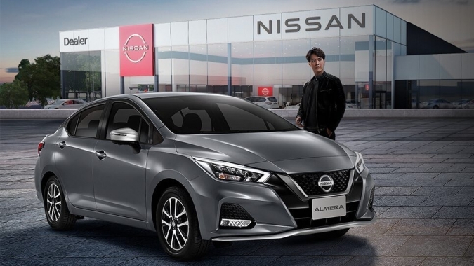 Nissan Sunny phiên bản thể thao giá 490 triệu tại Thái Lan