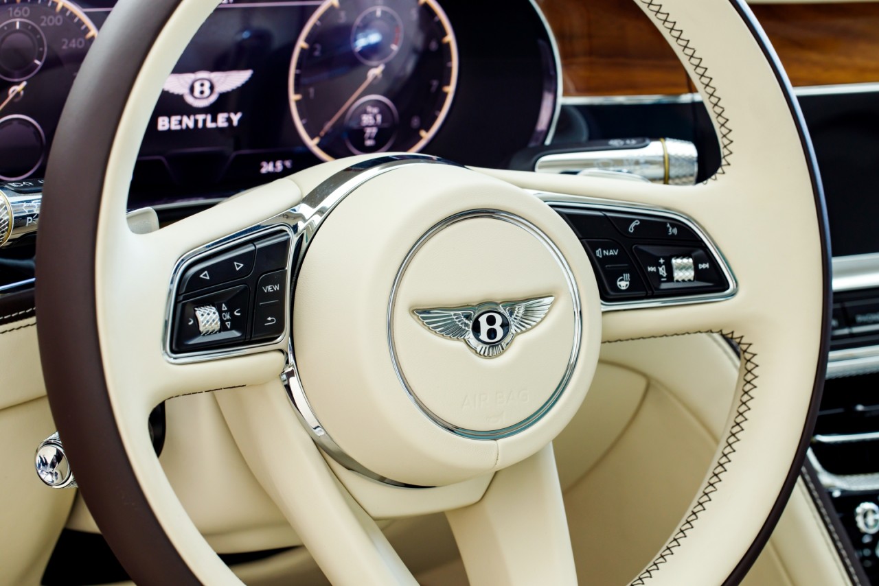 Siêu sang Bentley Flying Spur V8 First Edition chính hãng giá từ 18 tỷ đồng