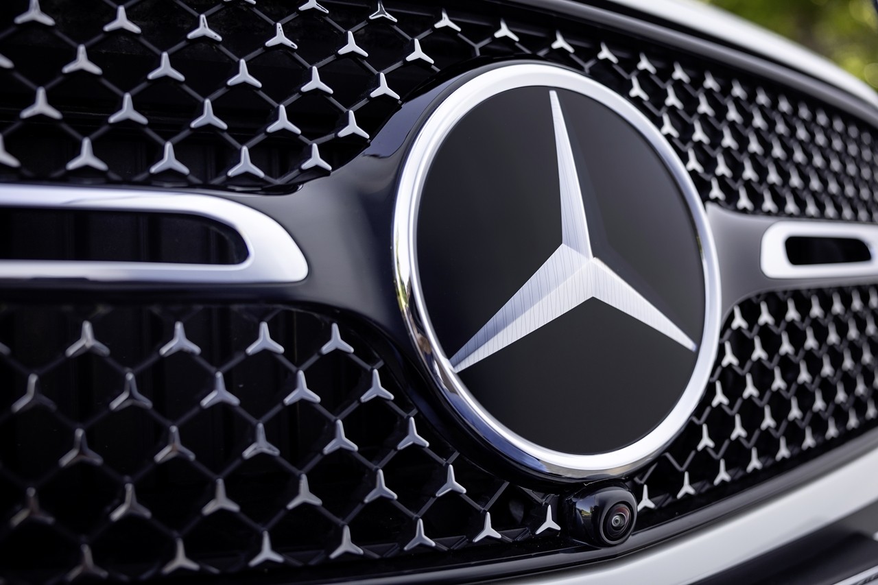 Ra mắt Mercedes Benz GLC hoàn toàn mới