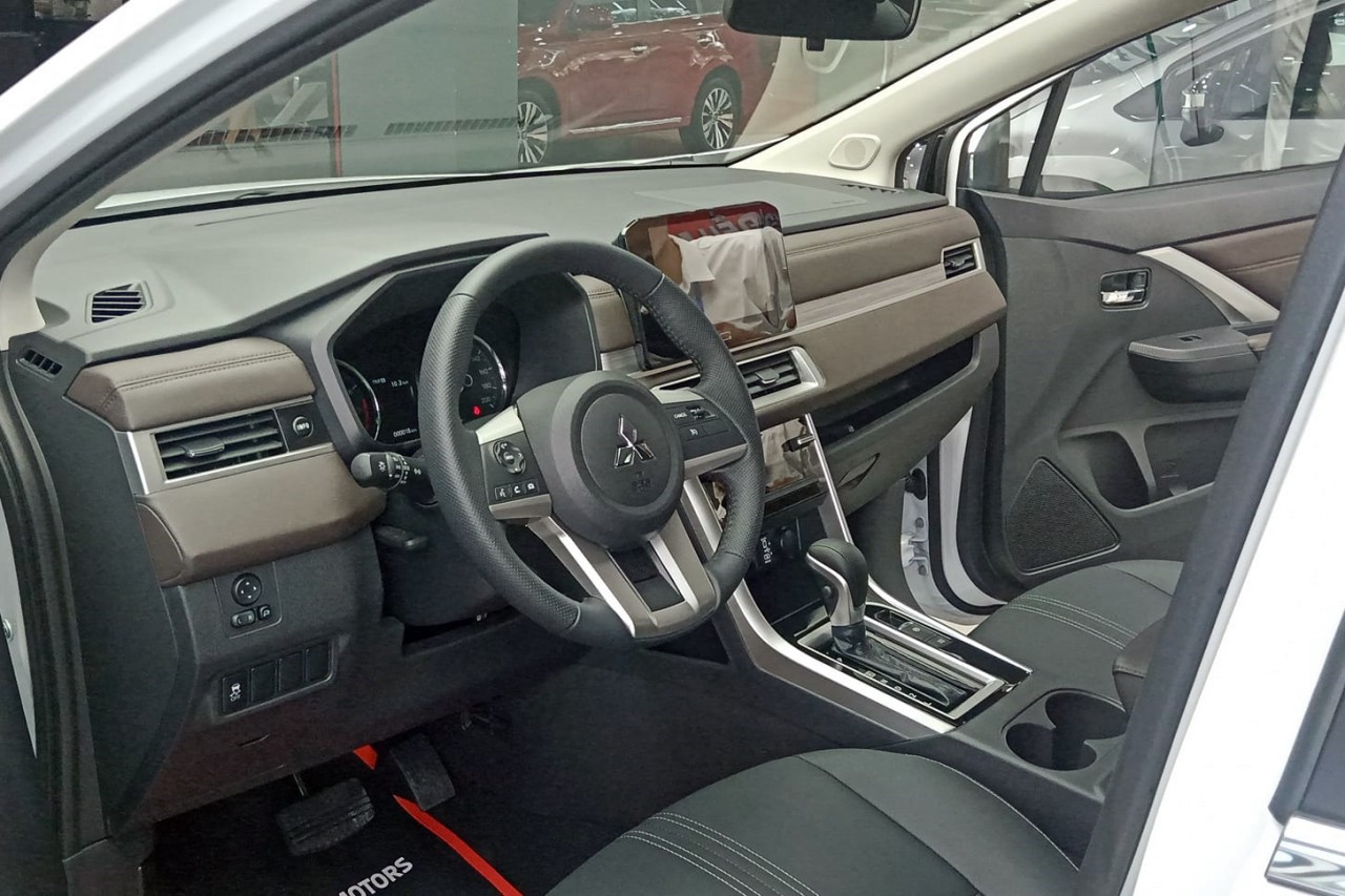 Hình thực tế Mitsubishi Xpander 2022 tại đại lý