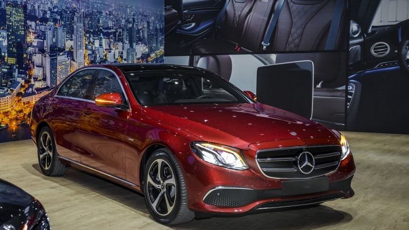 Mercedes-Benz ra mắt E200 Sport, giá bán 2,317 tỷ đồng