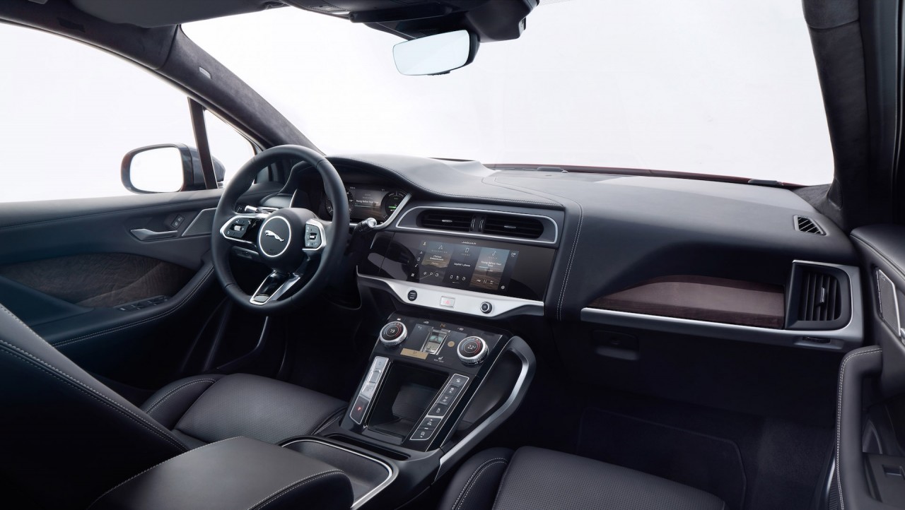 xe chay dien jaguar i pace moi sac nhanh hon thong minh hon