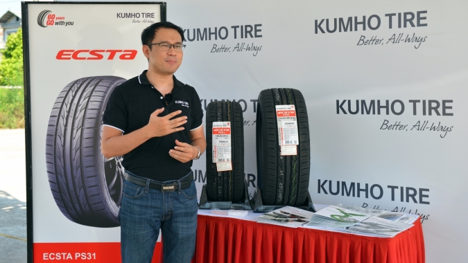 Lốp Kumho phát huy sức mạnh tại giải đua TC MOTOR GOC 2020
