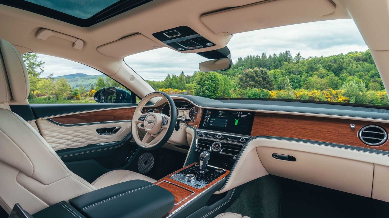 Siêu sang Bentley Flying Spur có thêm phiên bản hybrid