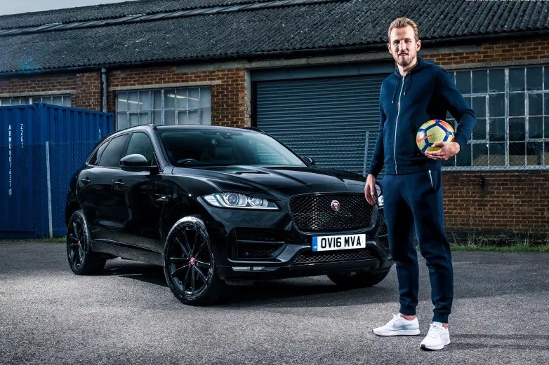 Bộ sưu tập siêu xe của các cầu thủ đá chung kết Euro 2020