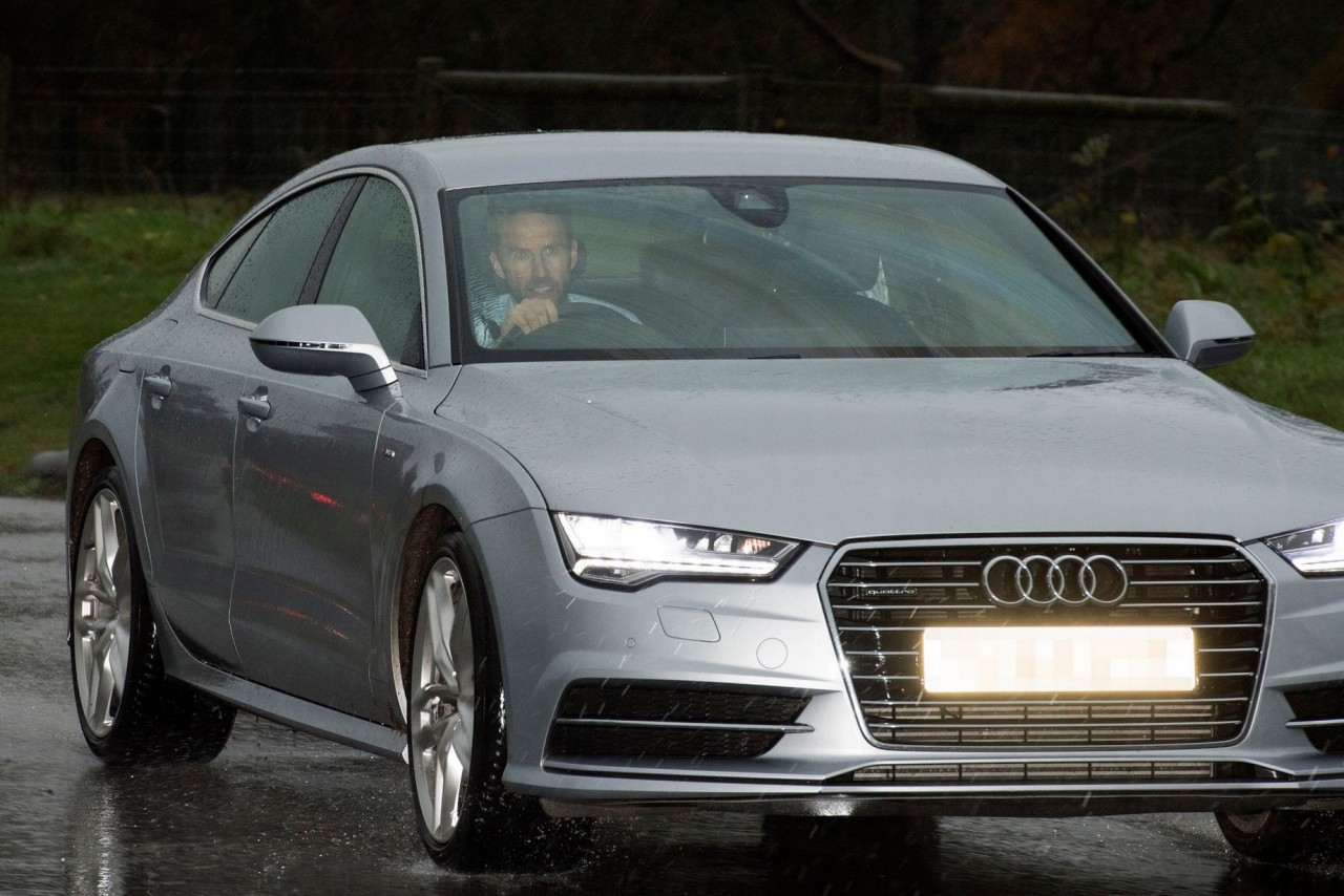 Bộ sưu tập siêu xe của các cầu thủ đá chung kết Euro 2020