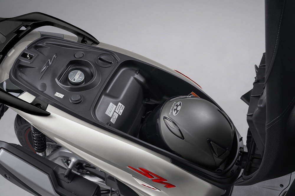 Honda SH30i lắp ráp trong nước giá gần 150 triệu đồng