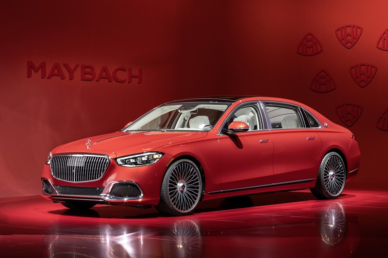 Mercedes-Maybach S-Class chính hãng giá từ 8,2 tỷ đồng