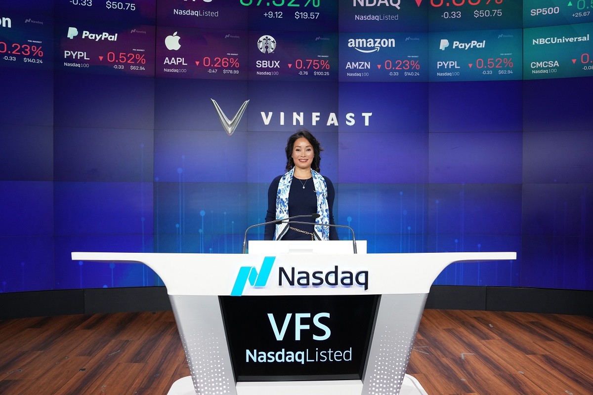VinFast chính thức niêm yết trên Nasdaq Global Select Market - Giá trị vốn hóa hơn 23 tỷ USD VinFast chính thức niêm yết trên Nasdaq Global Select Market - Giá trị vốn hóa hơn 23 tỷ USD
