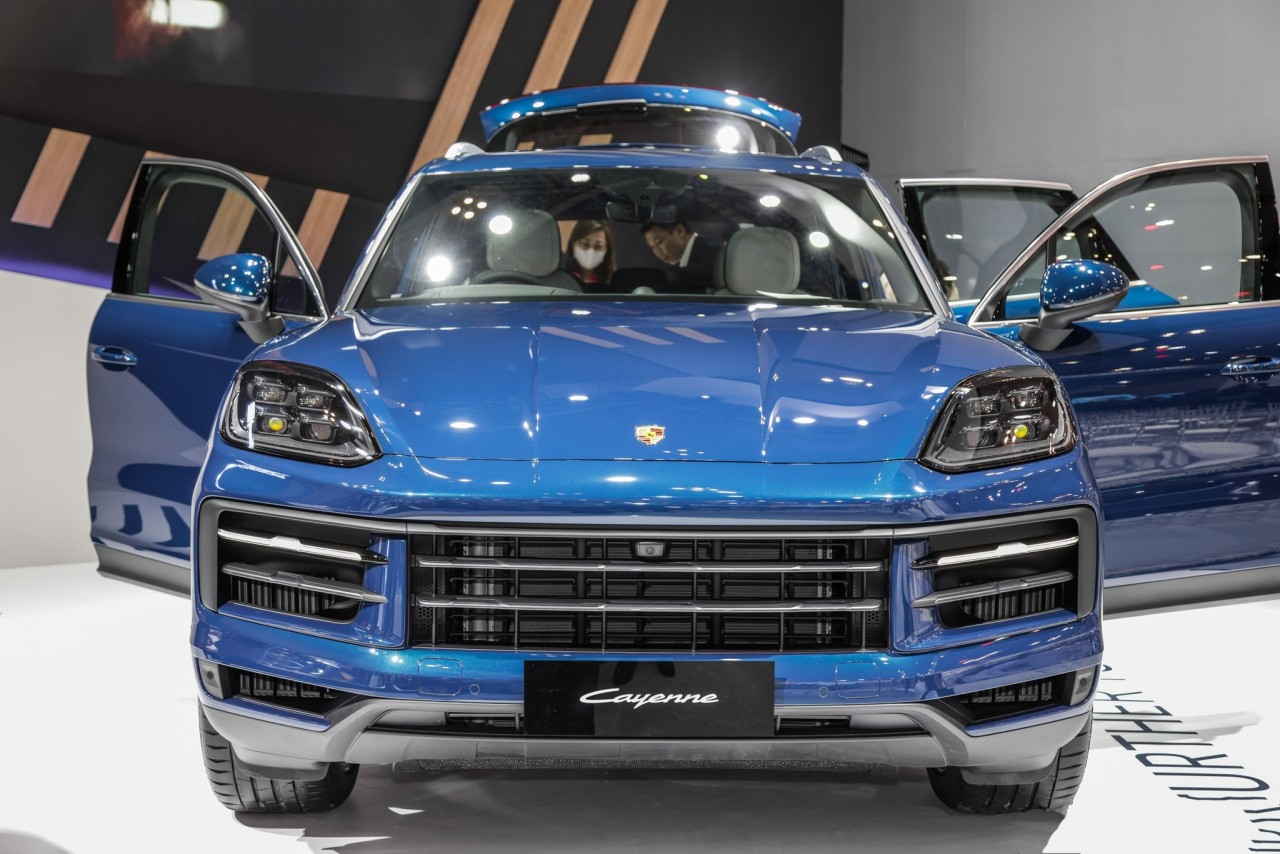 Porsche Cayenne 2024 ra mắt khách hàng Đông Nam Á