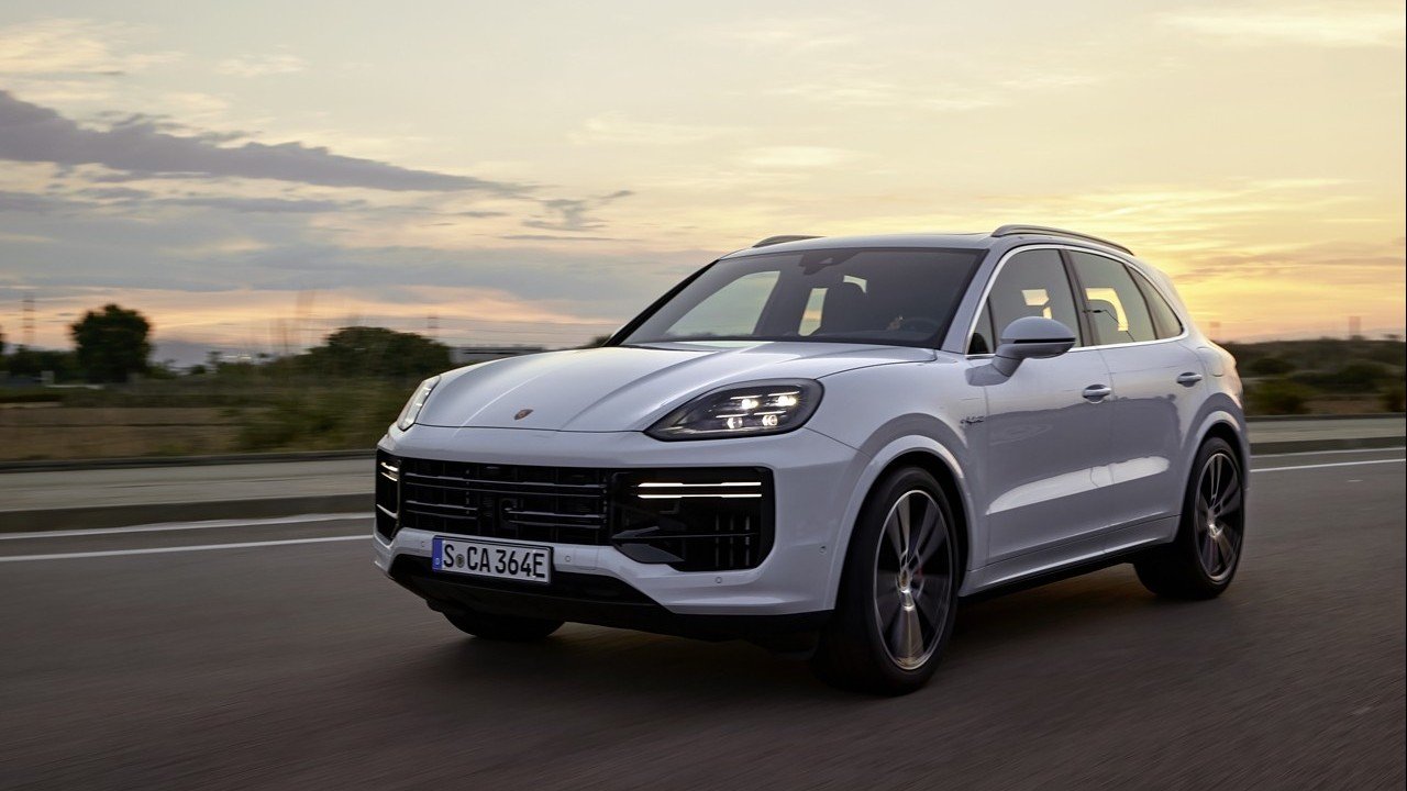 Porsche bị kiện vì bị tố 'khóa' quyền sửa xe ngoài đại lý