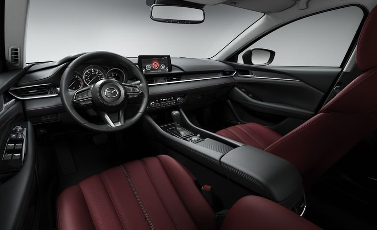 Mazda 6 2021 có giá 24.300 USD tại thị trường Mỹ mazda 6 2021 co gia 24300 usd tai thi truong my