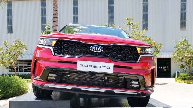 10 xe bán chạy nhất tháng 1/2021: Toyota Vios bại dưới tay Mitsubishi Xpander