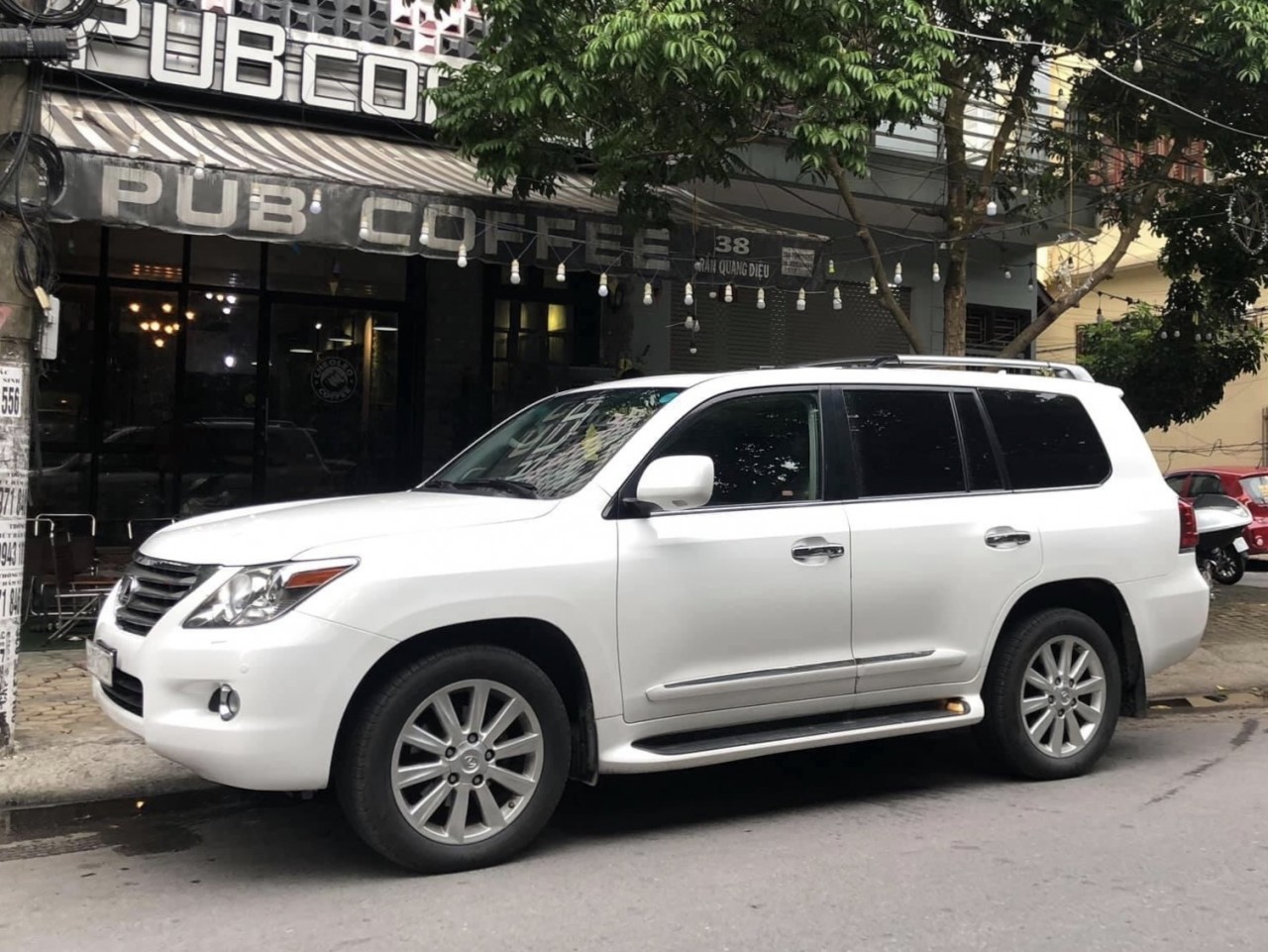 cai trang lexus lx570 doi cu tre 10 nam tuoi chi voi 500 trieu dong