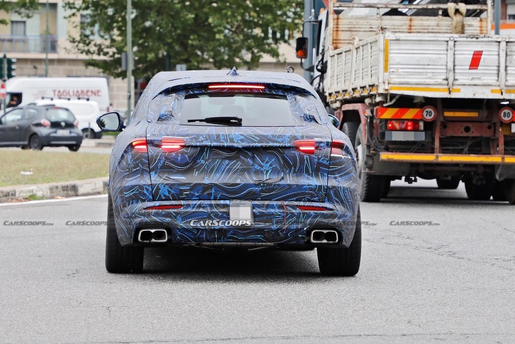 SUV cỡ nhỏ Maserati Grecale xuất hiện trước ngày ra mắt