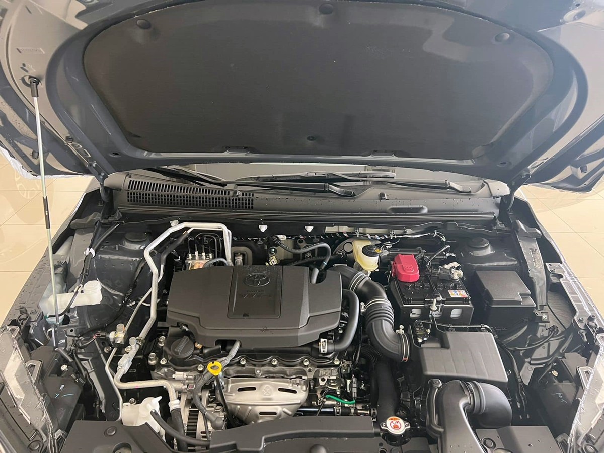 Toyota Vios ra mắt tại Lào