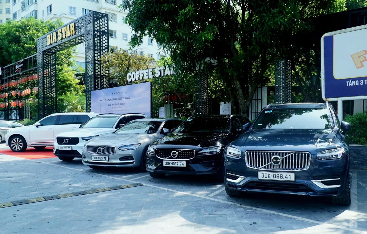 Volvo triệu hồi hơn 450.000 xe do lỗi camera lùi, nhiều mẫu tại Việt Nam bị ảnh hưởng
