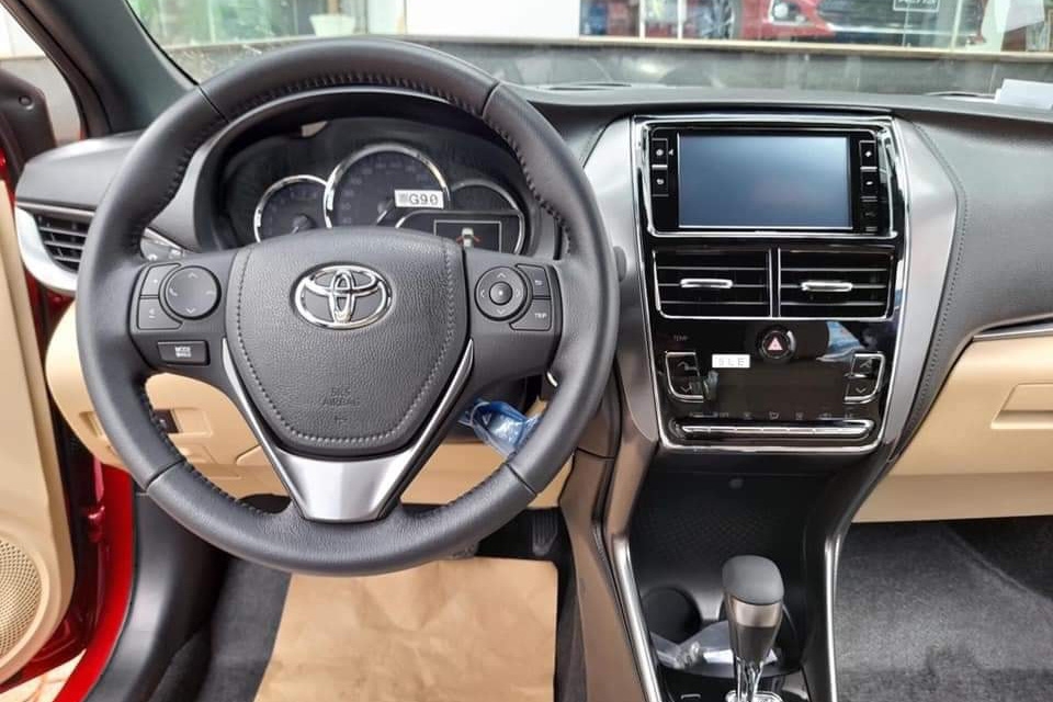 toyota yaris mo i ve nuo c cho nga y ra ma t