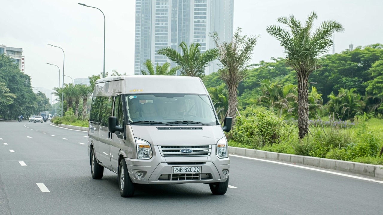 Thúc đẩy du lịch nội địa hậu Covid, Ford Transit là 'người bạn' đáng tin cậy trên mọi nẻo đường