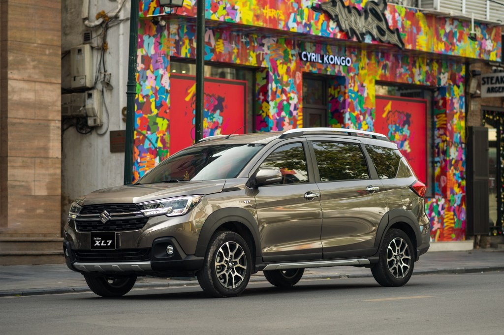 Suzuki XL7 và Ertiga được khuyến mại tới gần 60 triệu