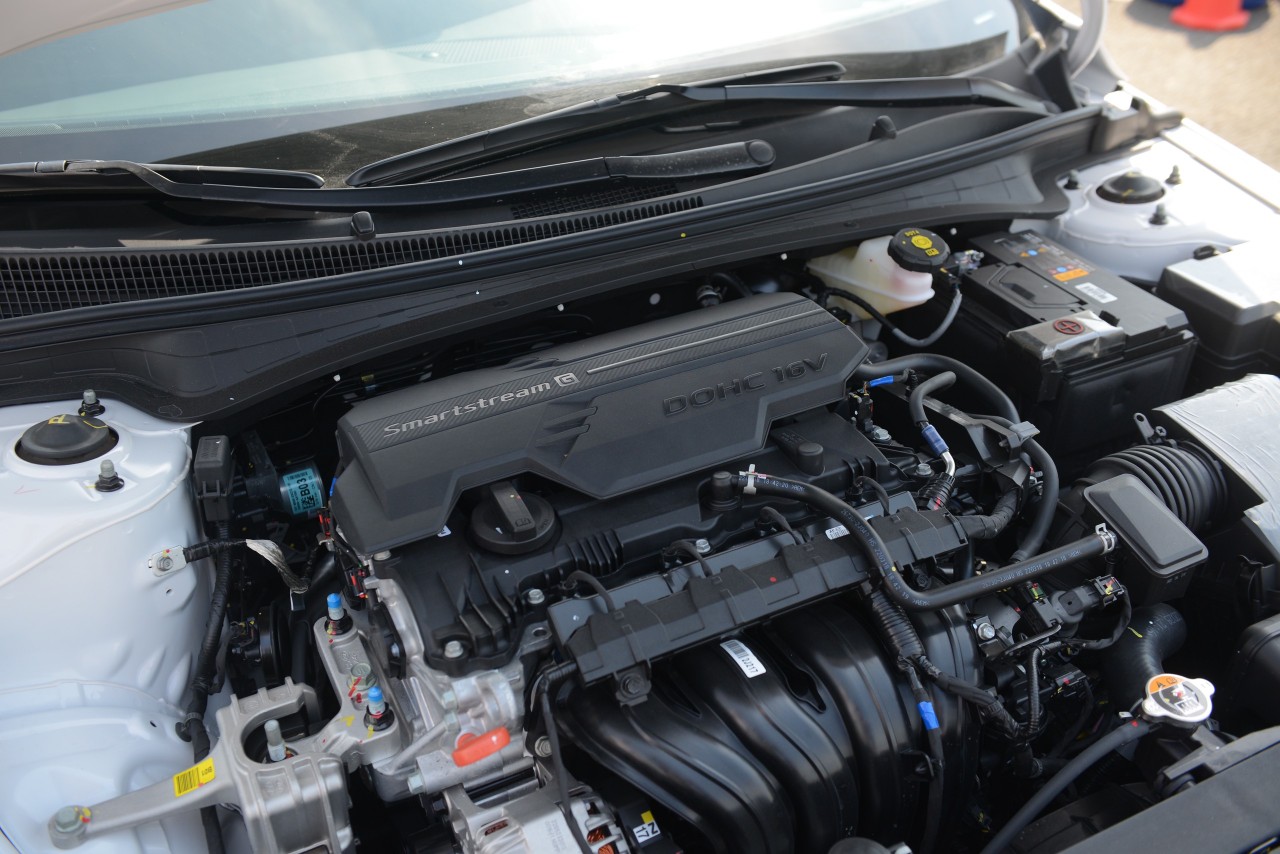 Đánh giá nhanh Hyundai Elantra vừa ra mắt tại Việt Nam