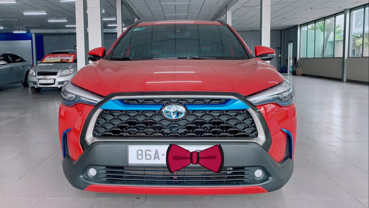 Toyota Corolla Cross đầu tiên lên sàn xe cũ, đắt hơn xe mới 69 triệu đồng