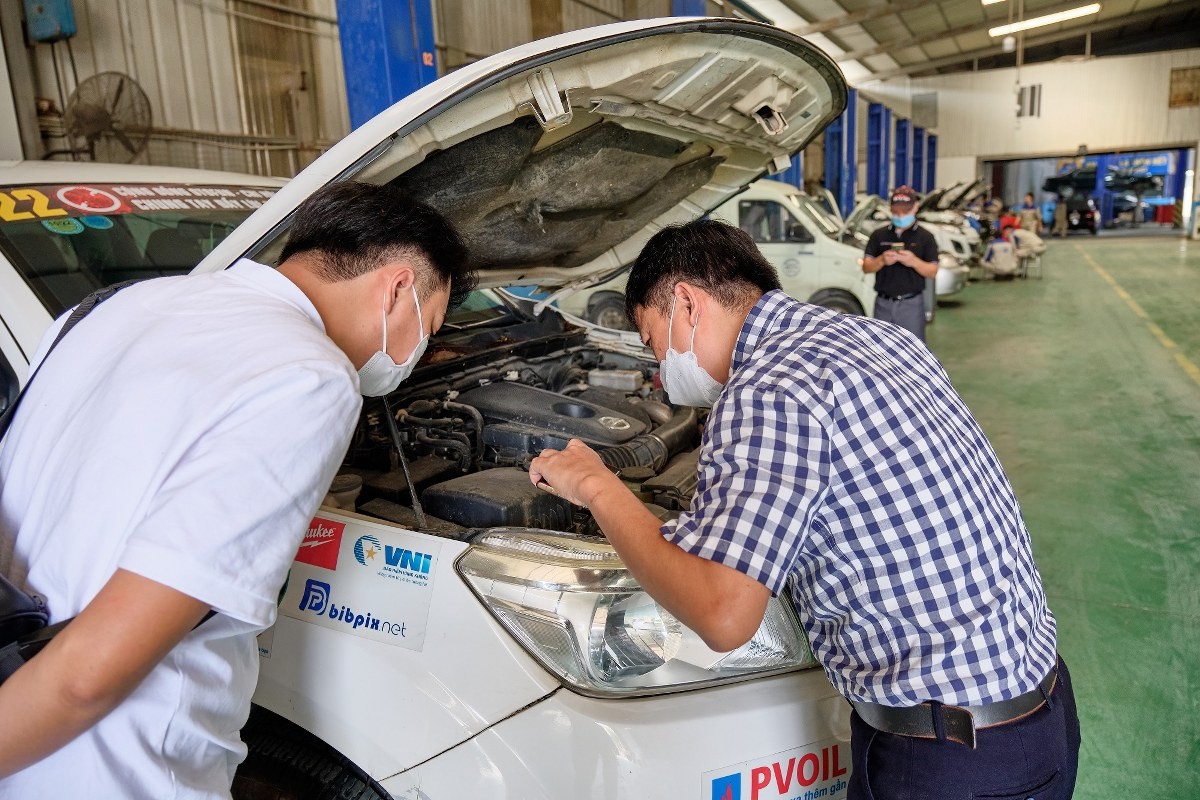 Trải nghiệm Dịch vụ kiểm tra miễn phí khi mua xe tại Oto.com.vn