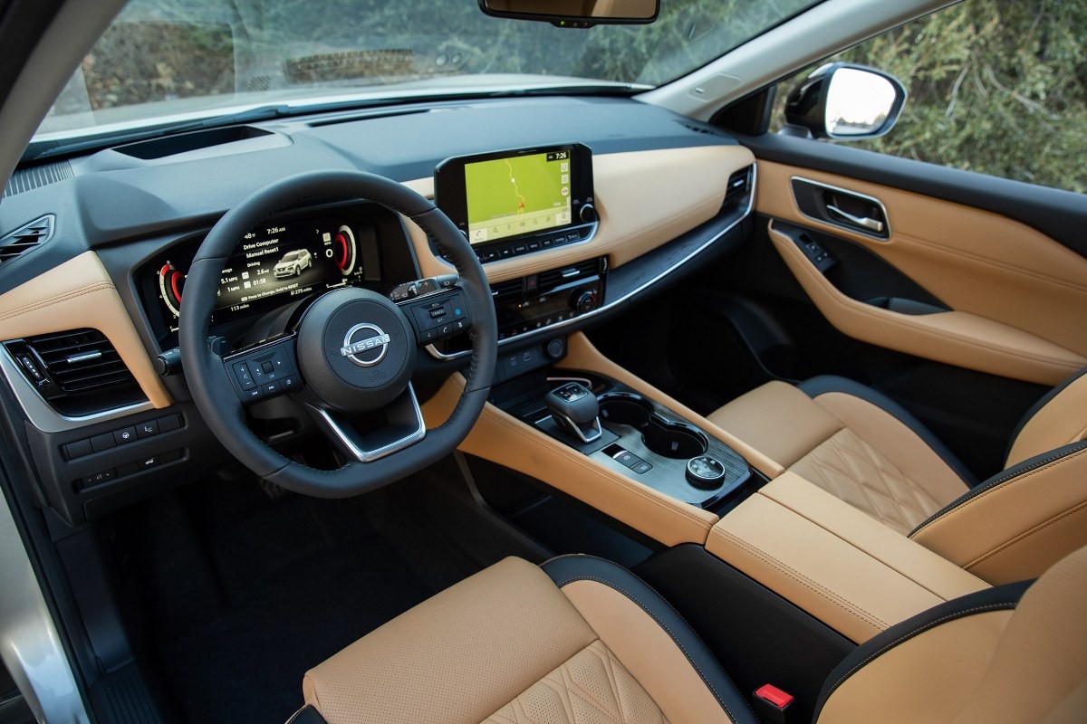Nissan X-Trail 2022 giá từ 605 triệu tại Mỹ