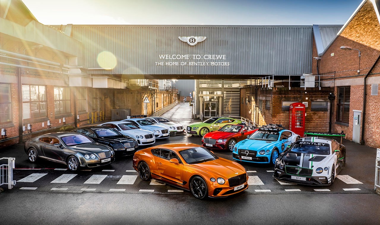 Bentley tổ chức tham quan nhà máy sản xuất trực tuyến
