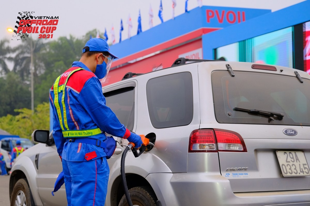 [PVOIL VOC 2021] PVOIL tài trợ toàn bộ nhiên liệu cho đội đua tại VOC 2021
