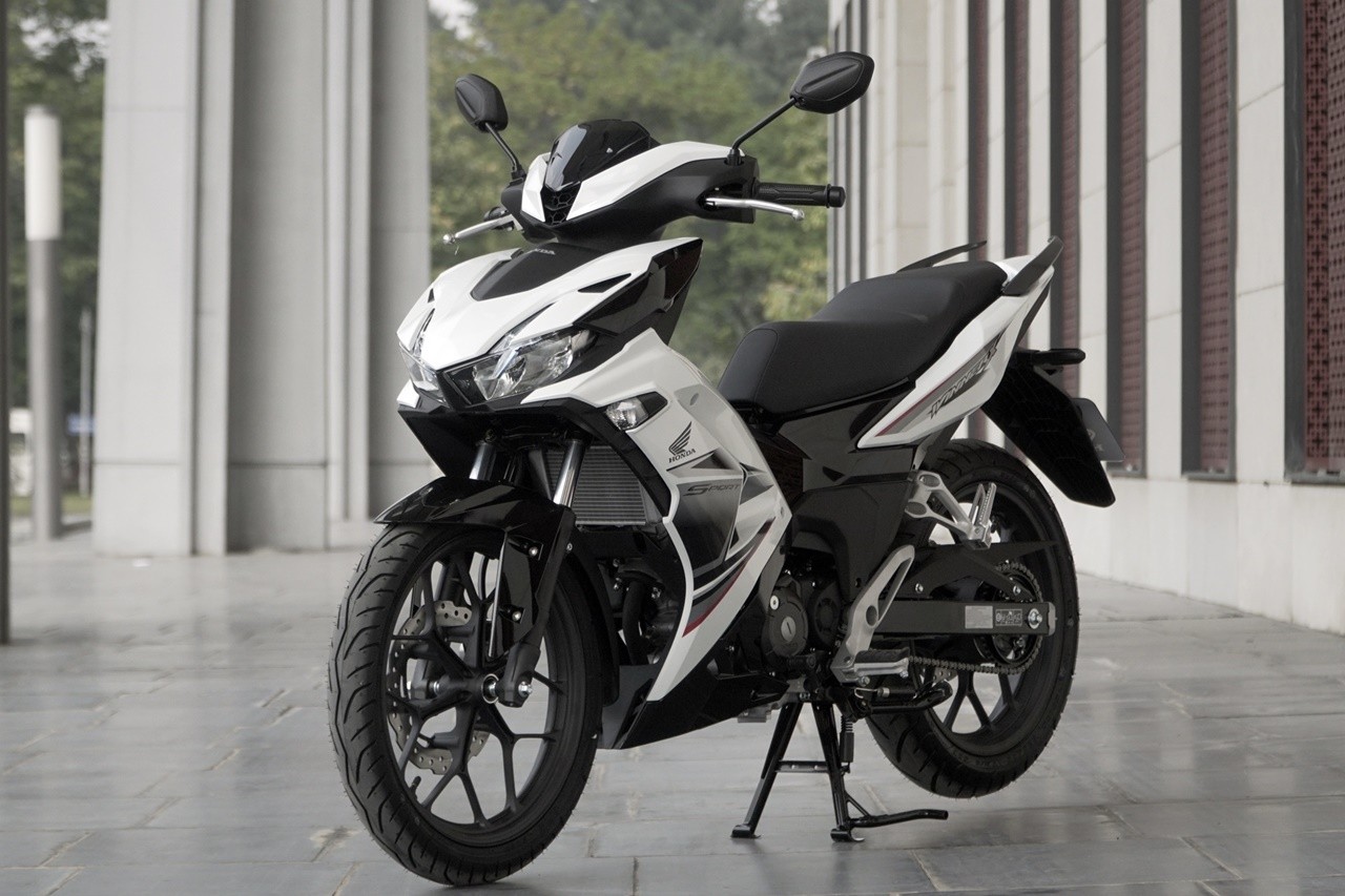 Honda SH tăng giá, Winner X lại giảm giá