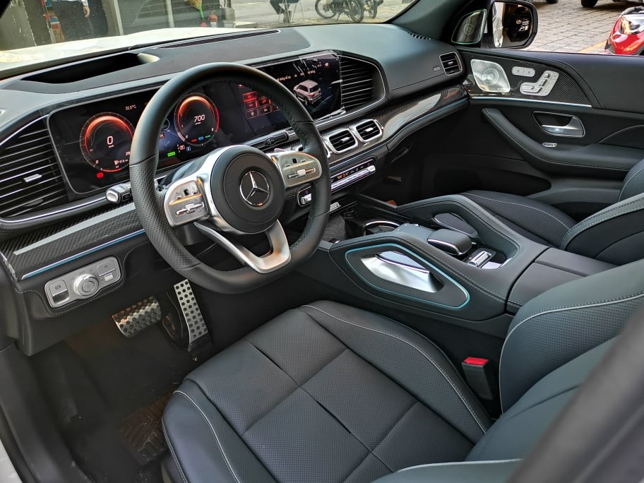 Cận cảnh Mercedes-Benz GLS450 trang bị gói tùy chọn hơn 1 tỷ đồng