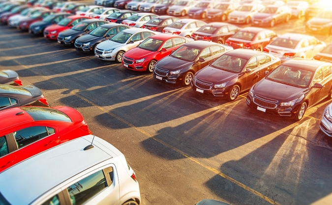 Thị trường ô tô đầu năm: Xe nhập khan hiếm, xe cũ tăng trưởng nhẹ