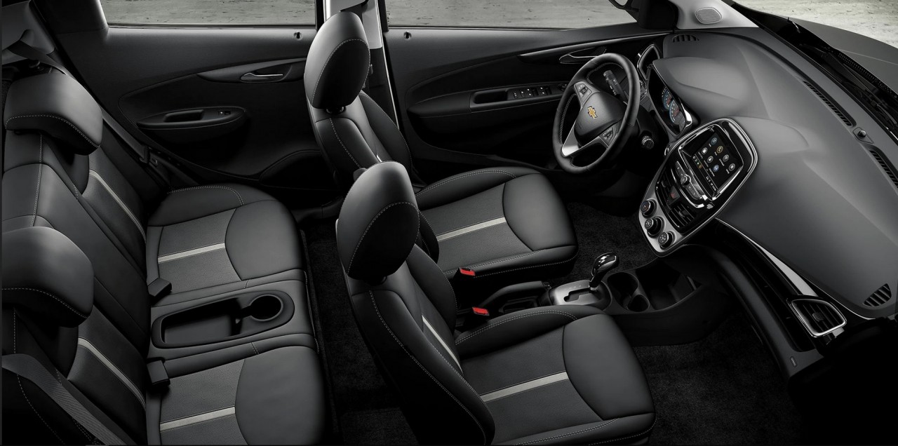 Chevrolet Spark 2021 sử dụng động cơ giống VinFast Fadil