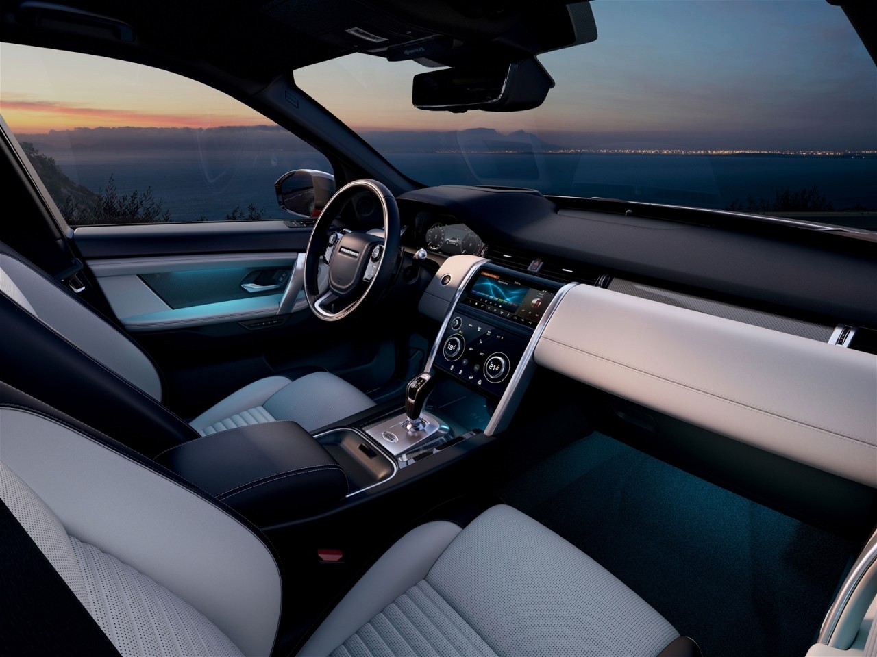 Range Rover ưu đãi 10% khi mua Vogue và Discovery Sport