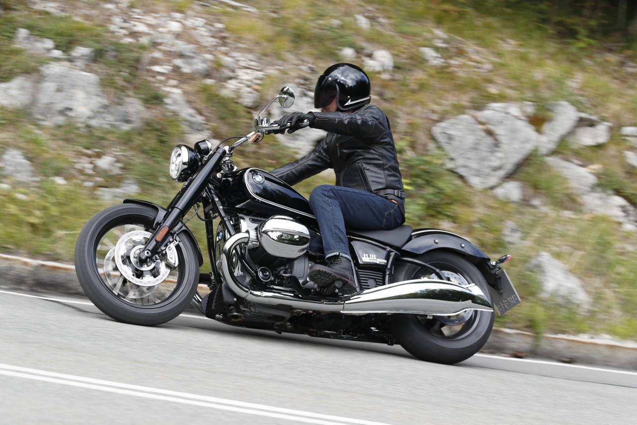 BMW Motorrad R 18 chính hãng về Việt Nam, có giá 929 triệu đồng BMW Motorrad R 18 chính hãng về Việt Nam, có giá 929 triệu đồng