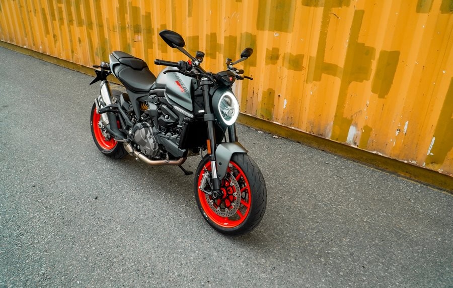 Ducati Monster 937 mới về Việt Nam, giá 439 triệu đồng