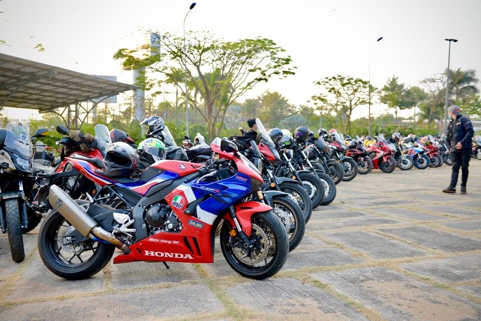 Hơn 300 biker tham dự đại hộ mô tô Honda 2021