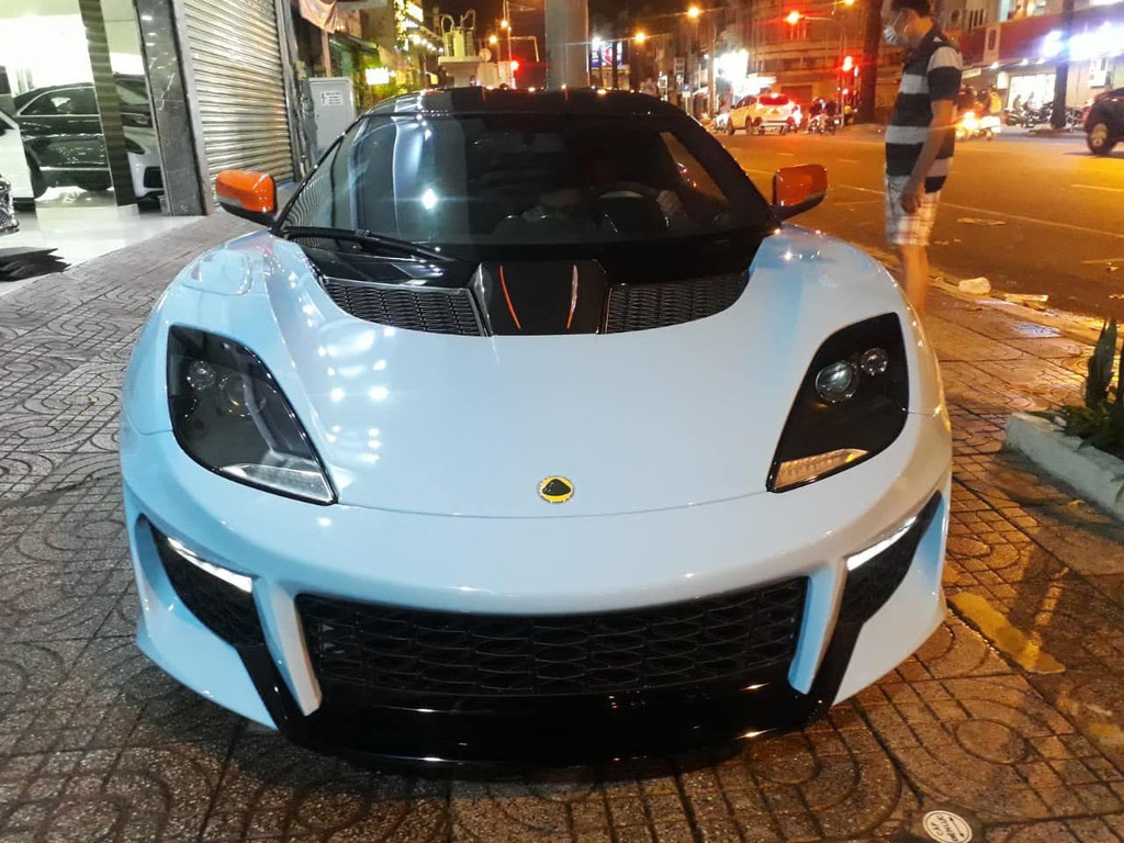 'Hàng độc' Lotus Evora GT có mặt tại Việt Nam