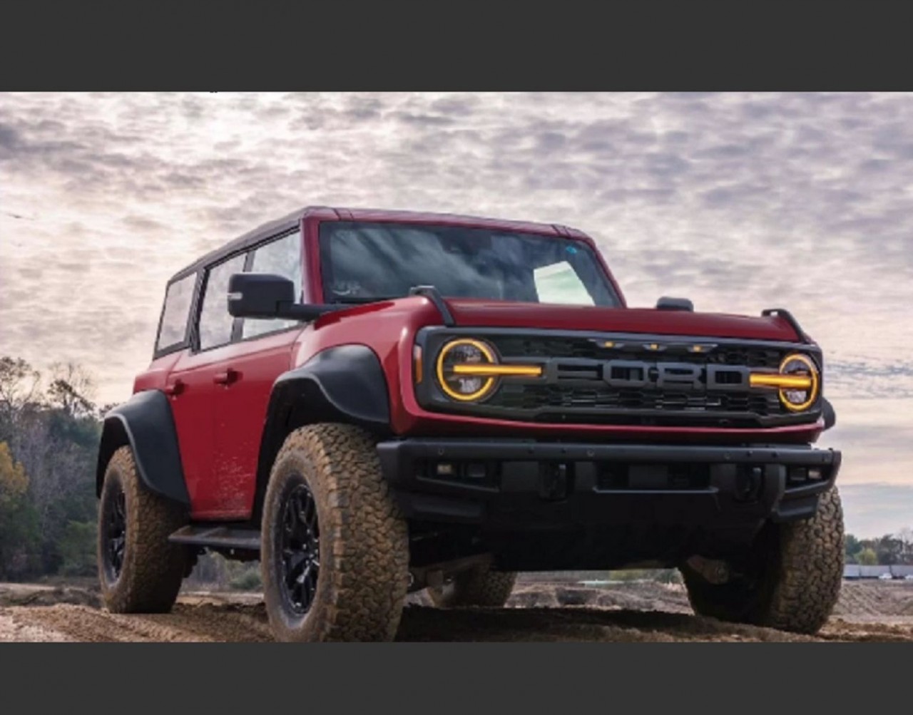 Ford Bronco Raptor 2022 sẽ ra mắt vào ngày 24/1