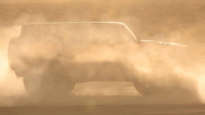 Ford Bronco Raptor 2022 sẽ ra mắt vào ngày 24/1